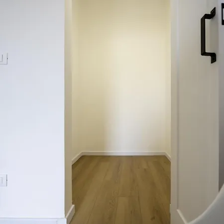 Apartament Montpelier Al Centro 6 Piano Rif A817