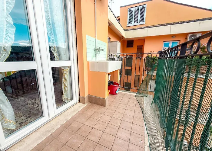 Montpelier Al Centro 6 Piano Rif A817 * Σαν Μπενεντέτο ντελ Τρόντο